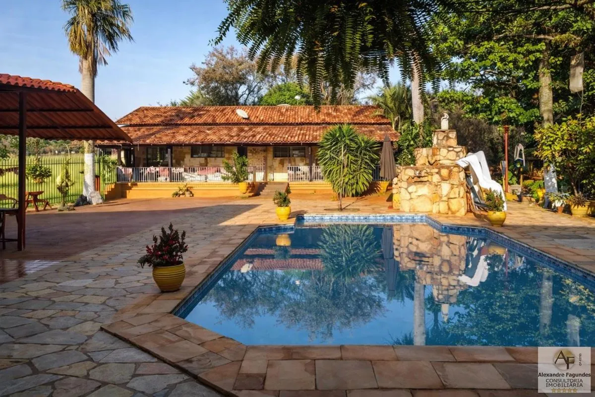 Vendo Chácara de lazer com 7.200m² No Vale do Sol Gleba 5, Aparecida de Goiânia....