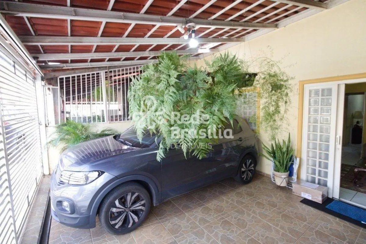 CASA TÉRREA NO GUARÁ I | EXCELENTE LOCALIZAÇÃO | ACEITA FINANCIAMENTO E FGTSSe v...