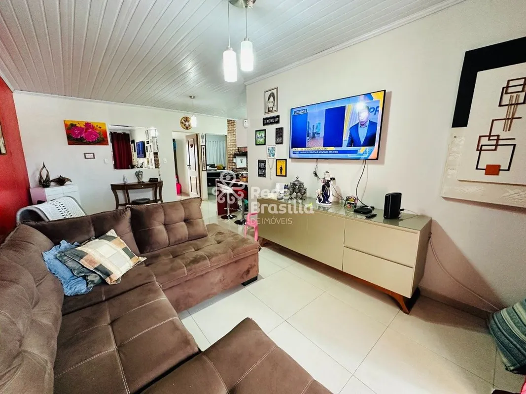 Grande oportunidade para INVESTIDOR.Vende Casa com 7 unidades no Centro de Tagua...