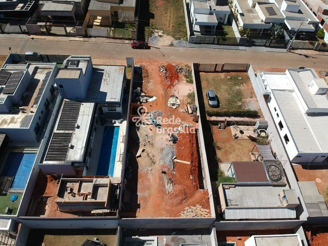 Excelente lote no Condomínio Alto da Boa Vista.Ambiente planejado com comércio p...