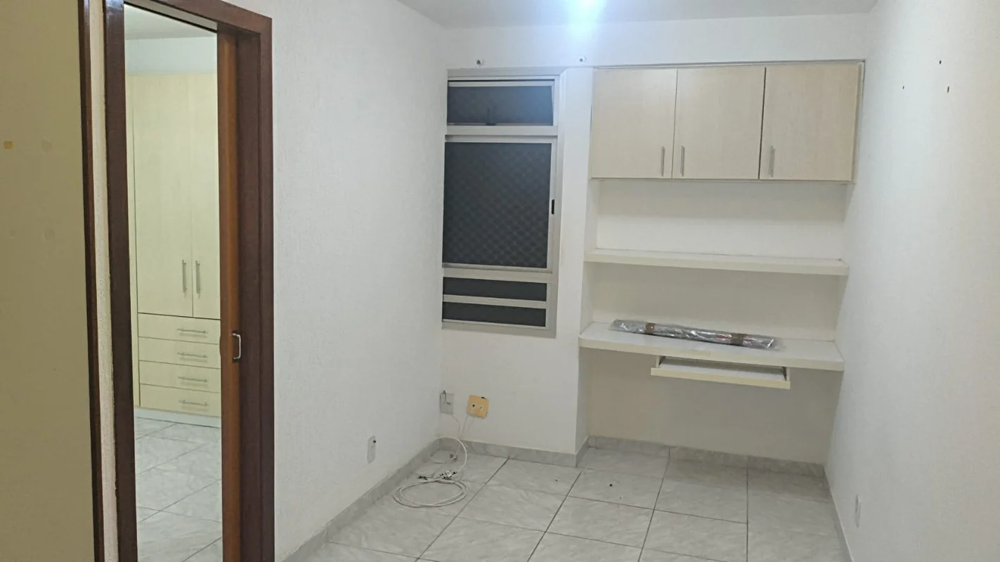 MONT SERRAT 3 ANDAR DESOCUPADO ÓTIMO ESTADO DOCUMENTAÇÃO OK ARMÁRIOS NA SALA , C...