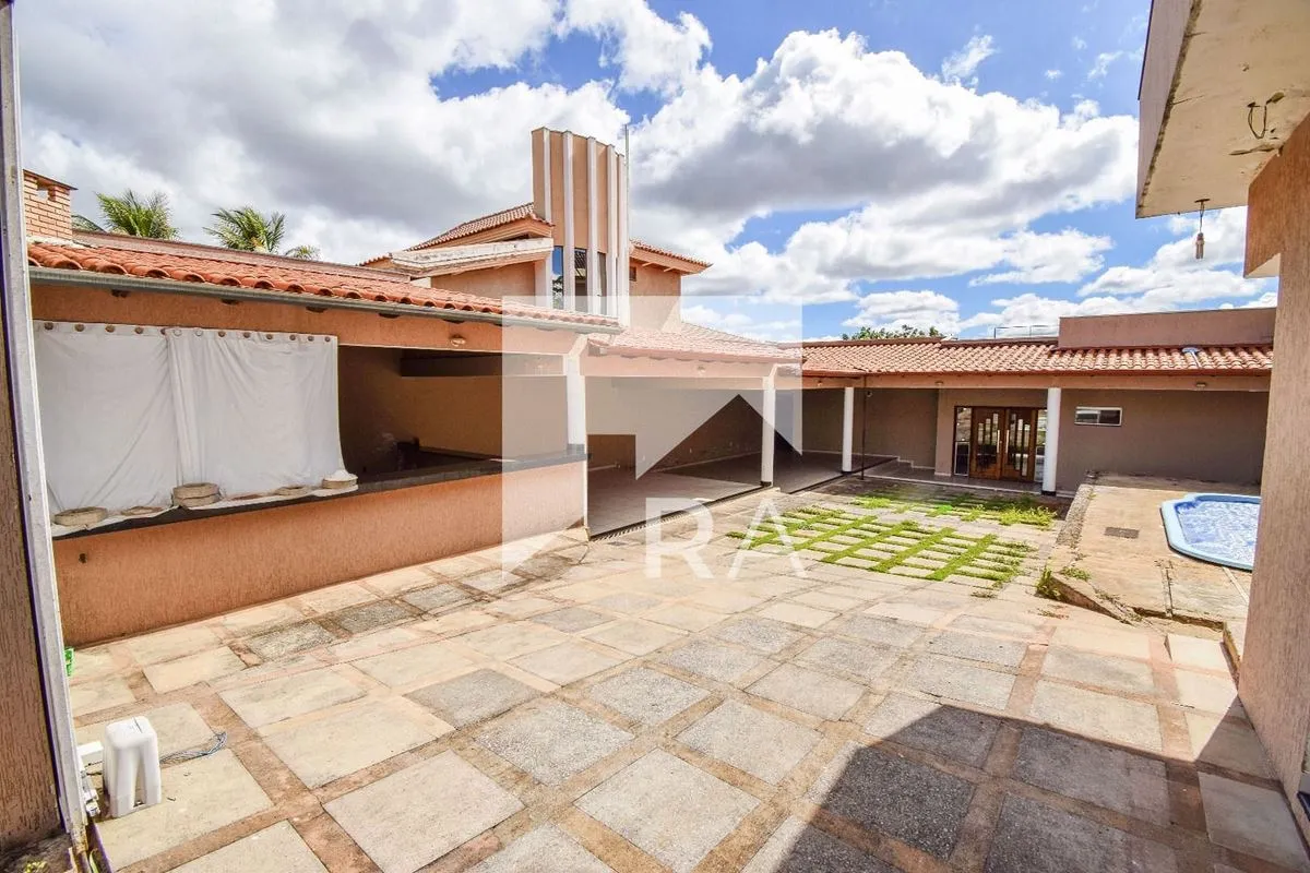  Casa com lazer completo e 6 quartos Vivendas Alvorada I 250m² construídosViva c...