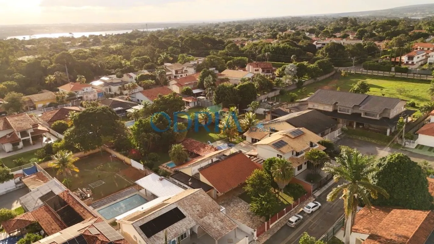 SHIN qi 13 Lago Norte Brasília Distrito Federal DFÁrea do terreno 776 m² + 400 m...