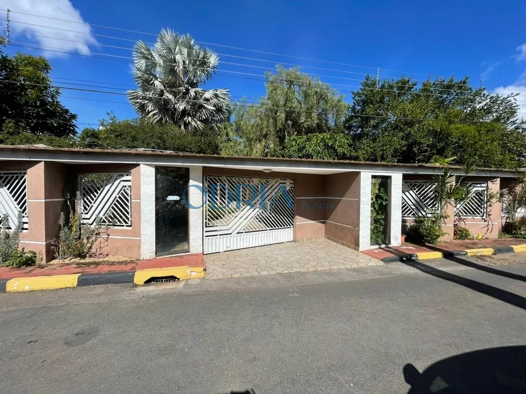 Casa a venda no Residencial Valle Imperial Jockey Vicente Pires Brasíllia DFLote...