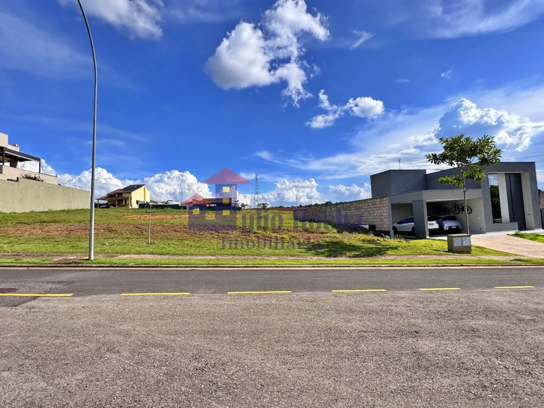 JULIO ROCHA IMOBILIARIA VENDE!MARAVILHOSO LOTE NO CONDOMINIO ALPHAVILLE RESIDENC...