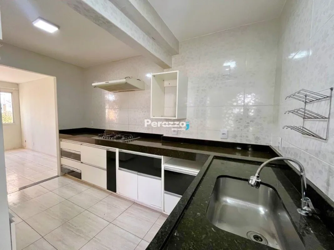 Baixou!!!! Excelente Casa de 4 Quartos sendo uma Suíte adaptada localizada na QC...