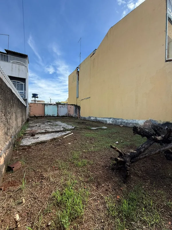 JDM IMOBILIÁRIA VENDE:Lote na QS 10 - Riacho Fundo I - Lote vazio;- 150 m²R$260....