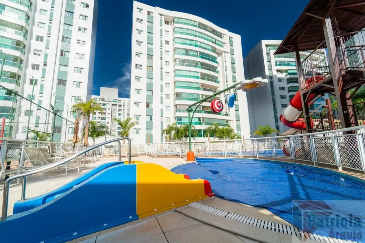 Apartamento com vista livre, posição nascente e andar alto. São 03 quartos com 1...