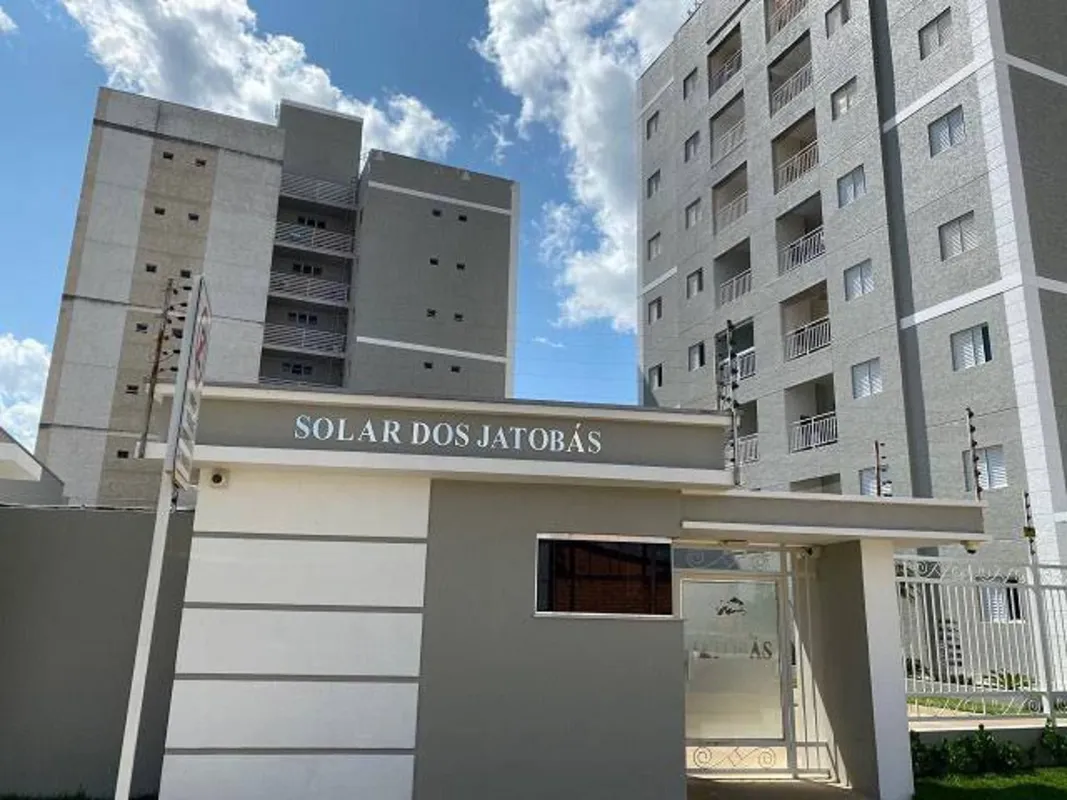  3 quartos, sendo 1 suíte Sala de estar aconchegante Cozinha funcional e planeja...