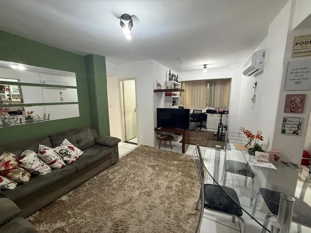 Vende-se Apartamento – Edifício Privê Parque das HortênsiasApartamento com 63 m²...