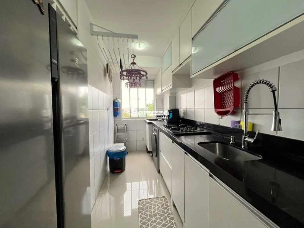 Ótimo Apartamento localizado no Jardins Mangueiral na QC 04 por R$385.000,00O Co...