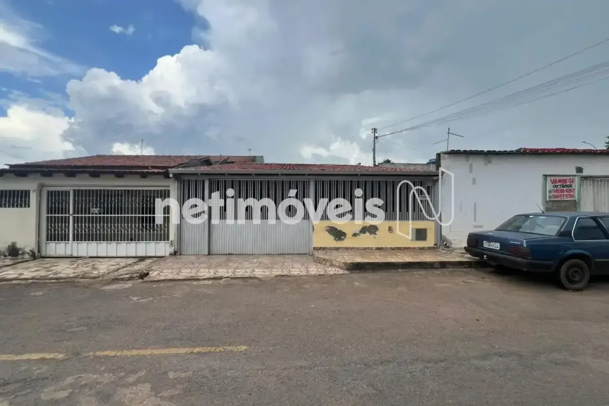 CASA À VENDA – SAMAMBAIA NORTE | 4 QUARTOS | 120m² Excelente oportunidade para q...