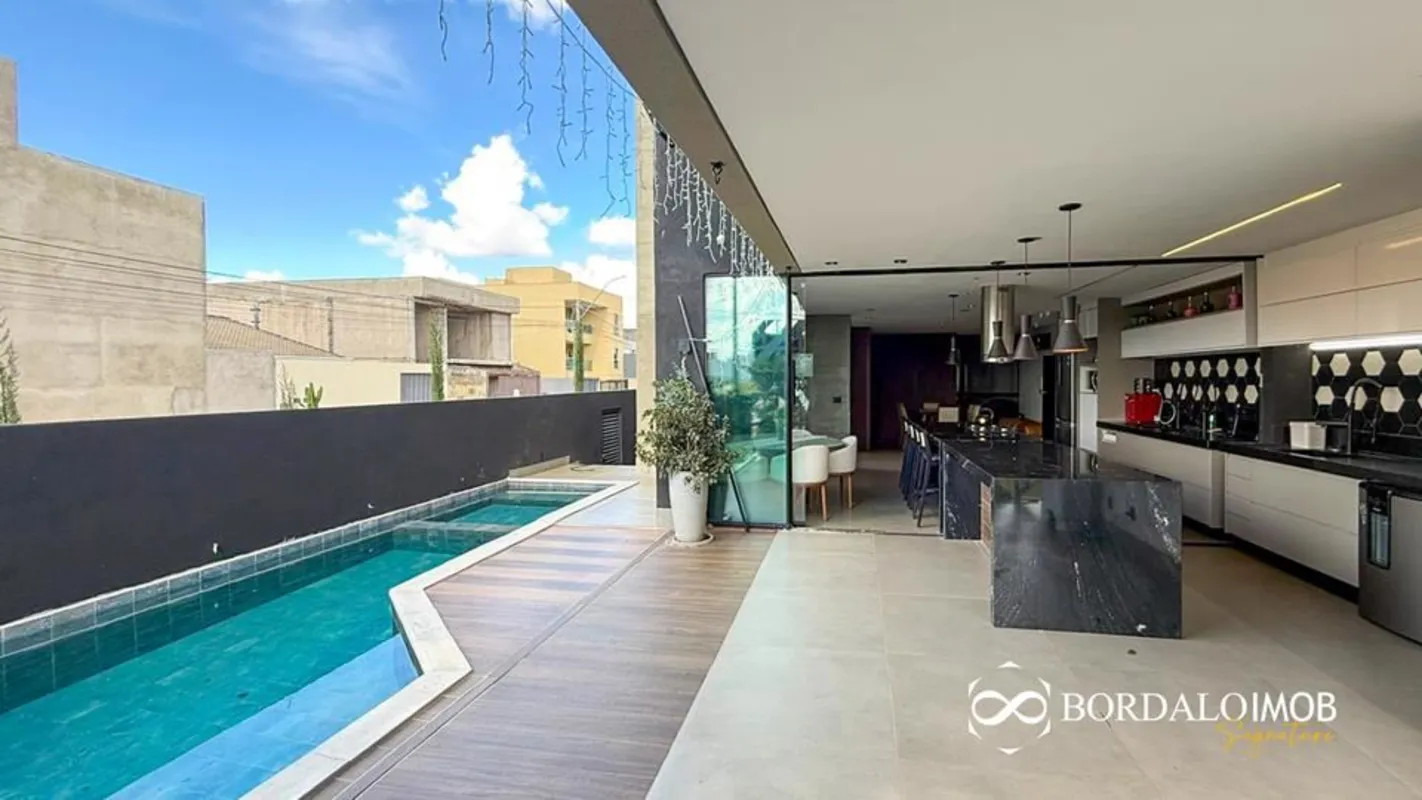 VILLA152891 - Última atualização: 12/05/26 23:31 - Casa de Alto Padrão à Venda Q...