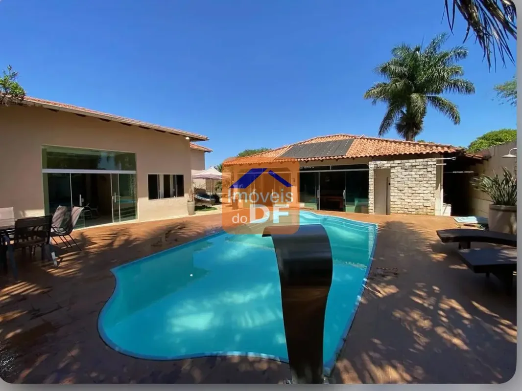 Casa 04 quartos na Rua do Jockey - Vicente Pireslote de 800 m²600 m² de área con...