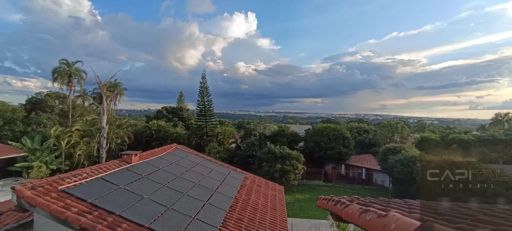 Casa de Alto Padrão na QI 04, Lago Norte - Perfeita para sua Famílias.Desfrute d...