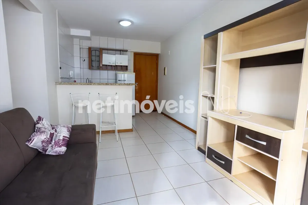 ED. UPTOWN RESIDENCEAPARTAMENTO:-- 2 Quartos,-- Sala,-- Varanda,-- Cozinha Ameri...
