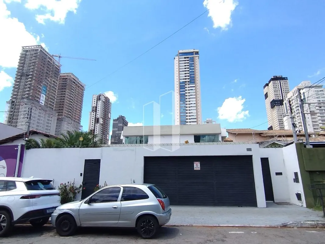  SOBRADO COMERCIAL PARA LOCAÇÃO NO SETOR BUENO EM GOIÂNIA - GO. IMÓVEL DE ALTO P...