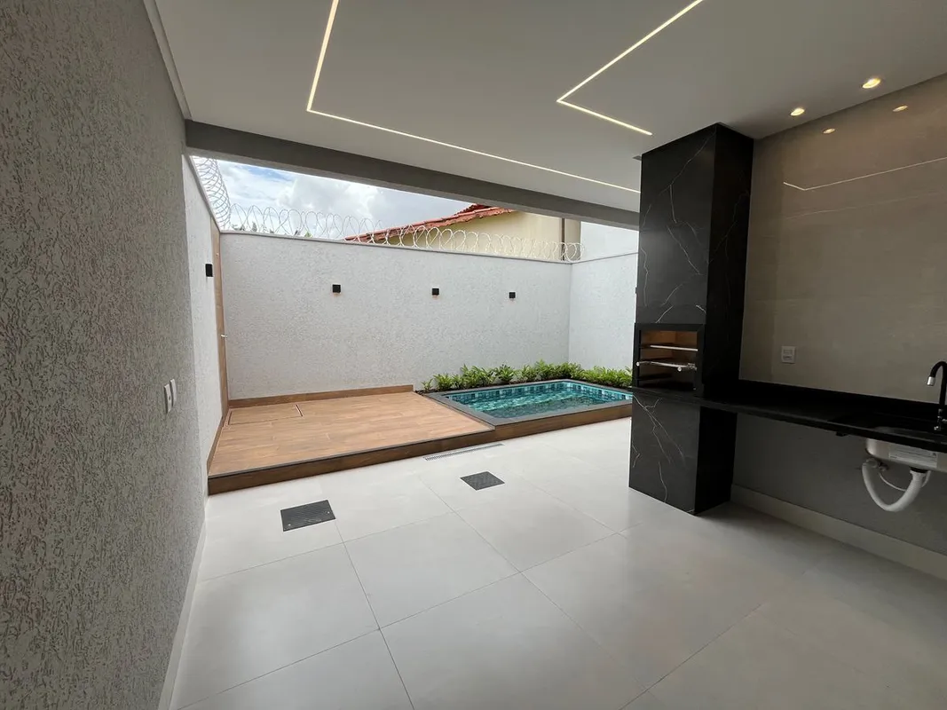 Casa 3 quartos no Jardim Presidente Terreno: 210 m² Área construída: 142 m² Gara...