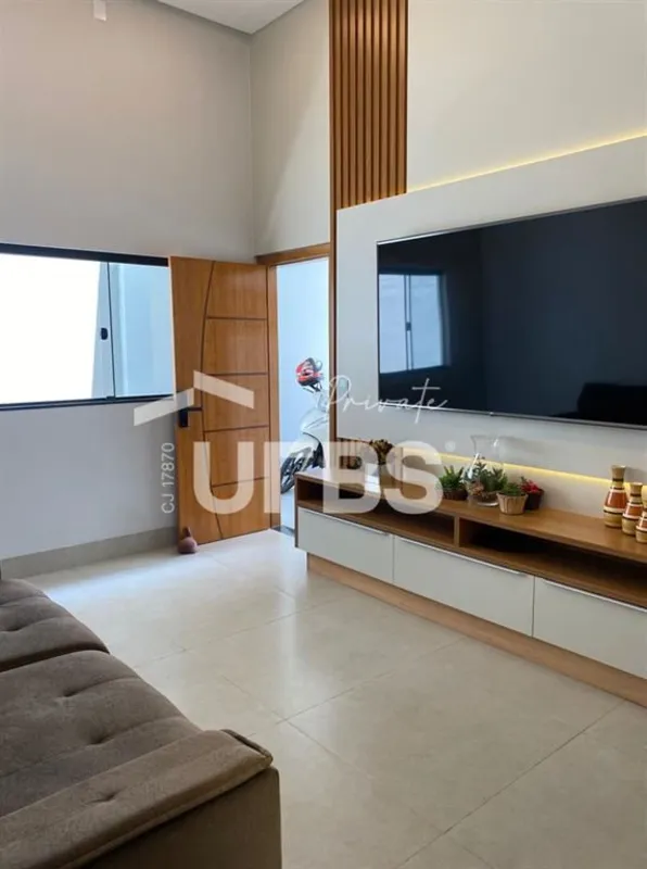 COD U-0031092 - CASA TÉRREA Área total 195mtÁrea construída 99,25mtLocalização p...