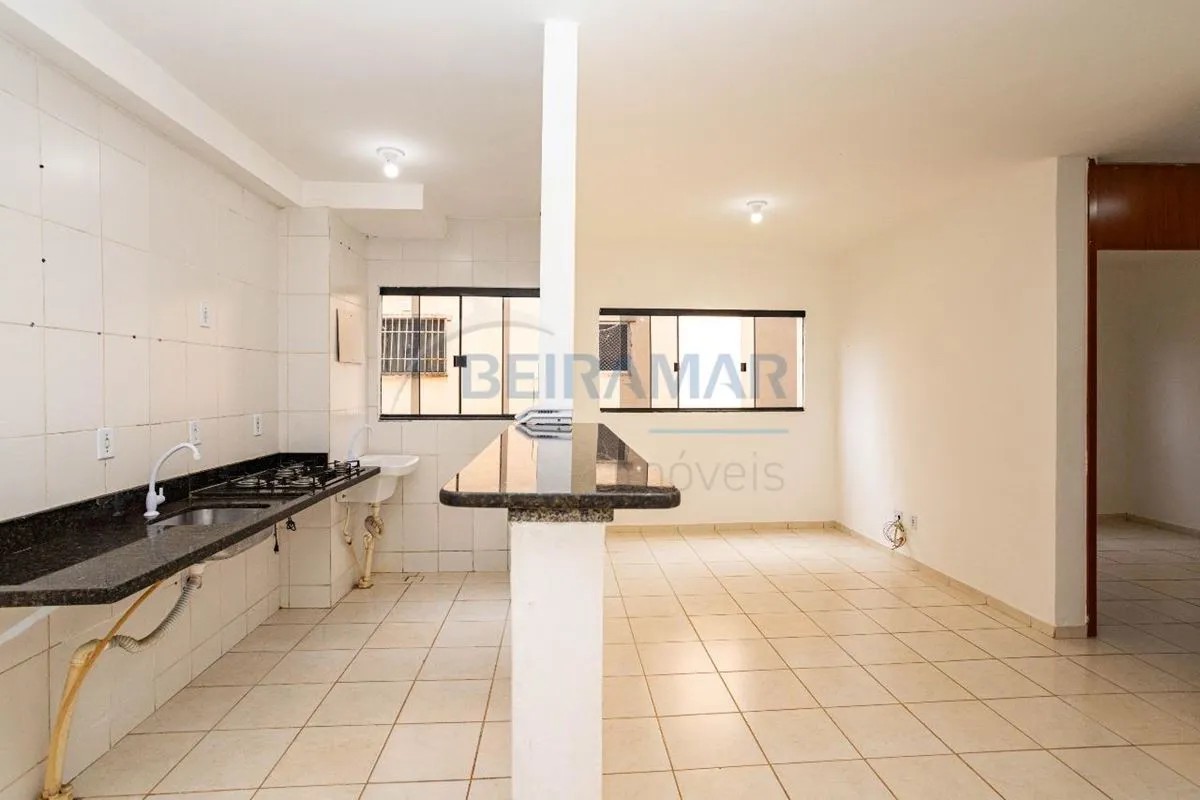 Características do imóvel:- Sala de estar- Cozinha com cooktop, conjugada com a ...