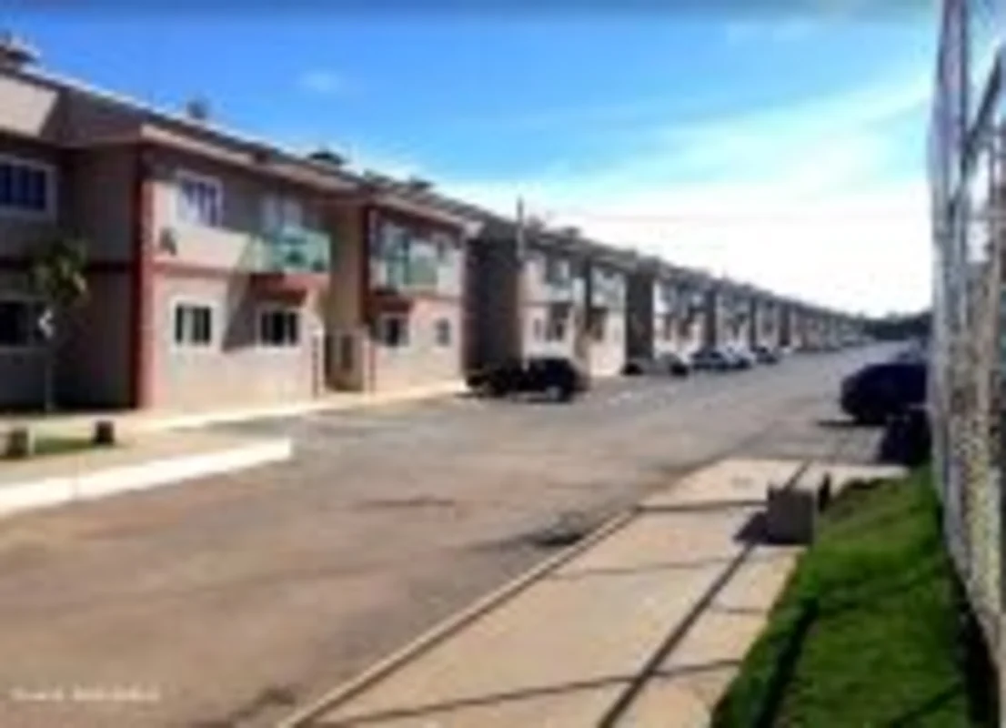 Descubra seu novo lar na Rua 8, no bairro Chácaras e Mansões Santa Maria, em Val...