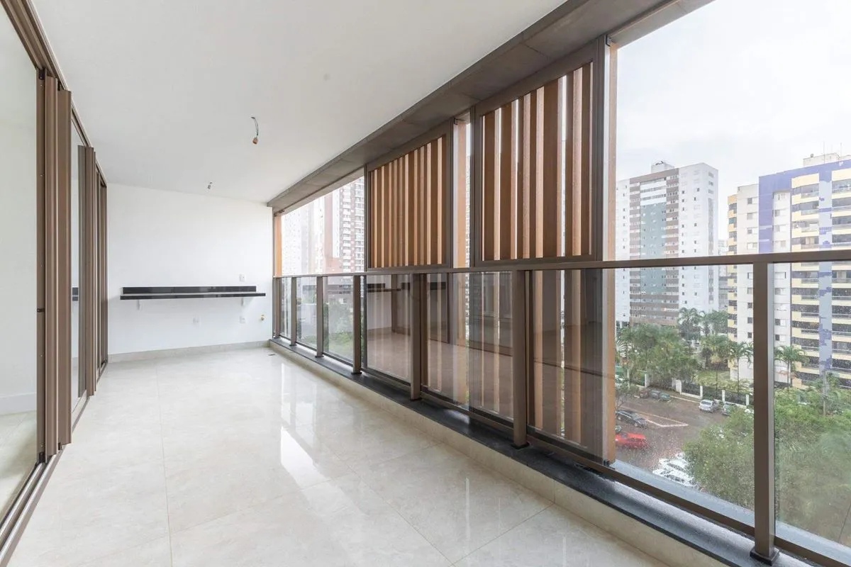 QD 206 - VILA JARDINS - 3 SUÍTES + closet - 2 VAGAS - VISTA PRAÇAExcelente oport...