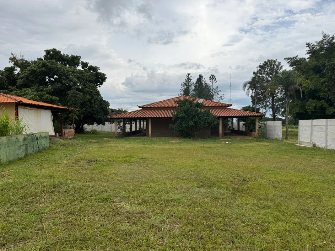 Casa ponte alta norte Mini chácara, casa de rua Apenas 1KM, do asfalto.Casa comp...
