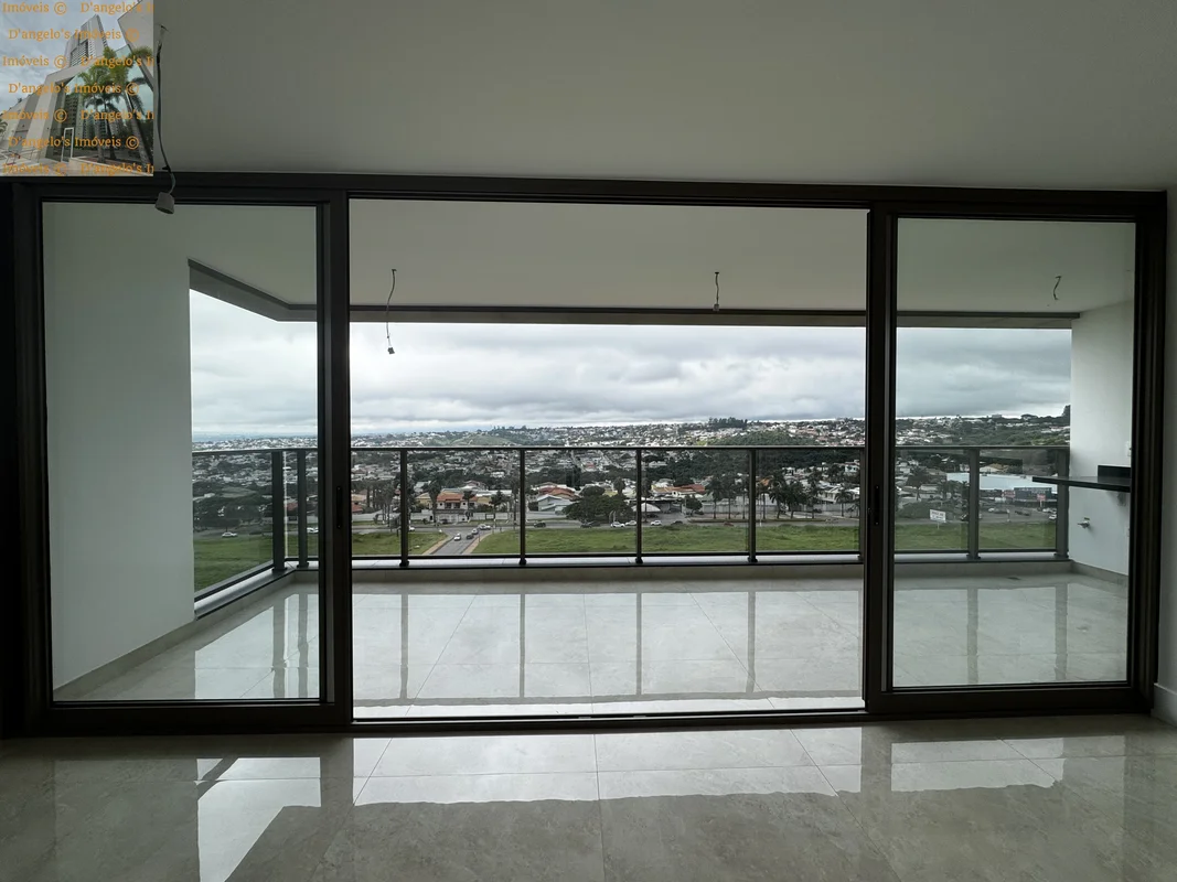 Com a vista mais incrível do mais novo empreendimento entregue pela Villela e Ca...