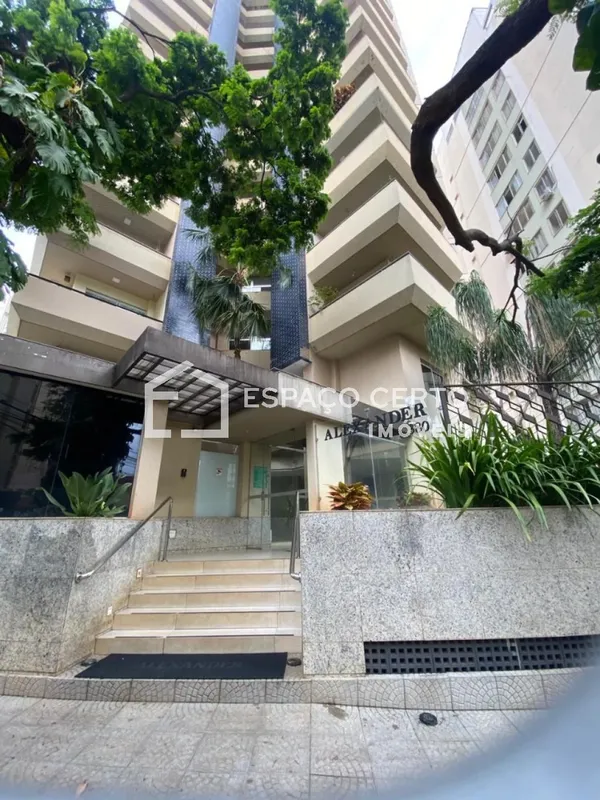 Excelente apartamento à venda no Edifício Alexander, no Setor Oeste, com 157 m² ...
