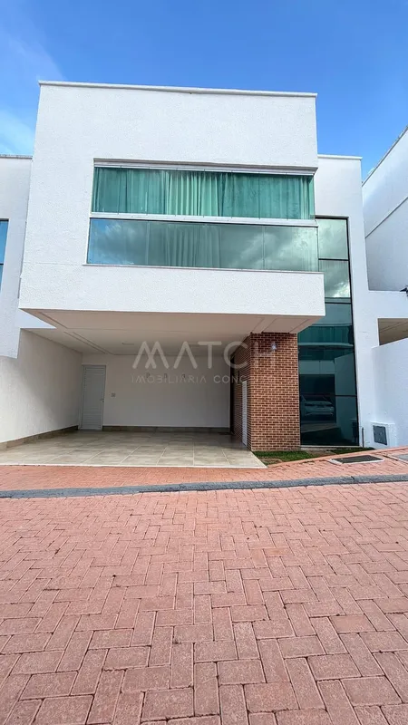 Sobrado à venda, 155 m², 3 suítes, Jardim Vitória, Goiânia, GO.Se você quer casa...