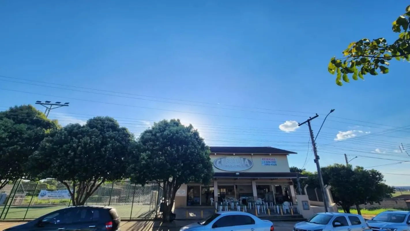Excelente área comercial com 3.380,60 m², composta por 08 lotes, ideal para quem...