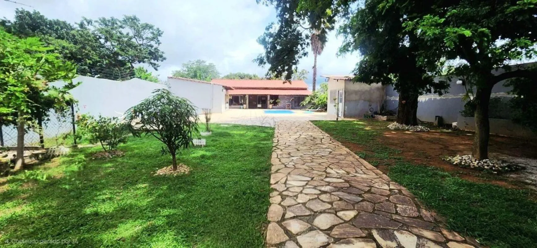 Refúgio Particular no Tororó: 4 Quartos, Lazer Completo e Lote de 810m²Se você b...