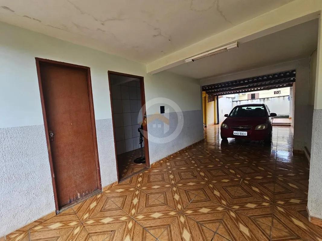 Casa de 3 Quartos, Sendo 1 Suíte no Jardim Vila BoaContém Sala, Cozinha Fechada,...