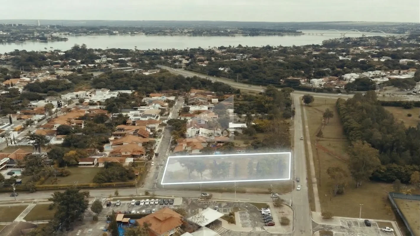 QI 21, 3500m²: Imóvel de esquina, rara oportunidadeLocalizaçãoLote de esquina: v...