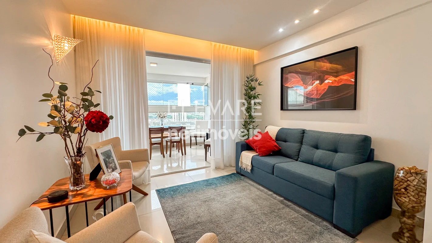 Excelente apartamento reformado com 111,29m², em andar alto e vista livre em Águ...