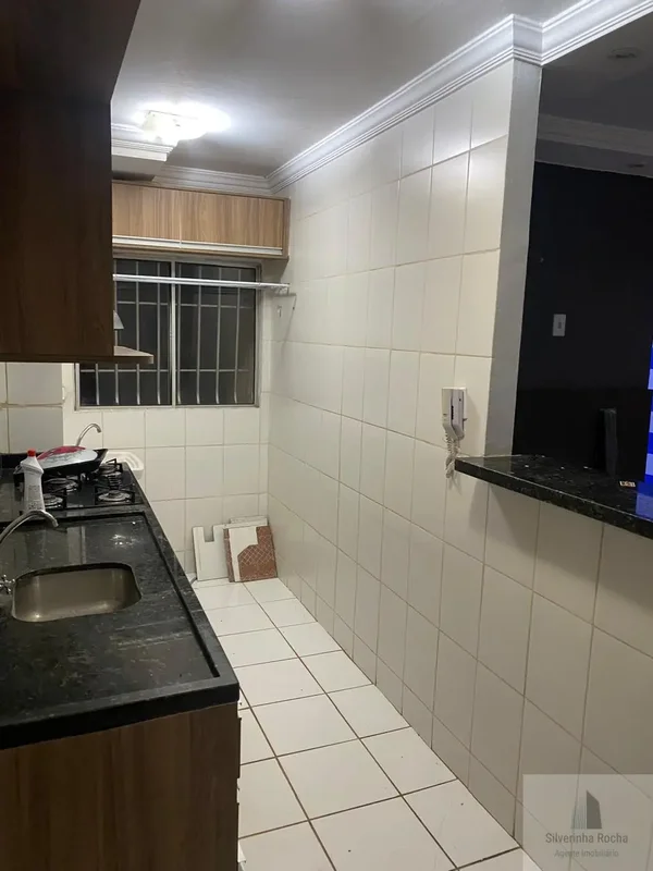Conquiste um estilo de vida confortável e prático no apartamento à venda na QC 5...