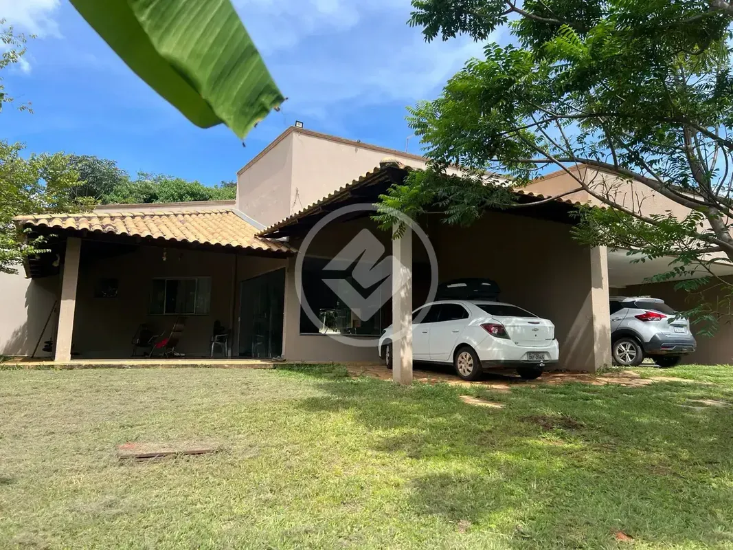Casa em condomínio à venda em Terezópolis de Goiás, no bairro Fazenda Santa Bran...