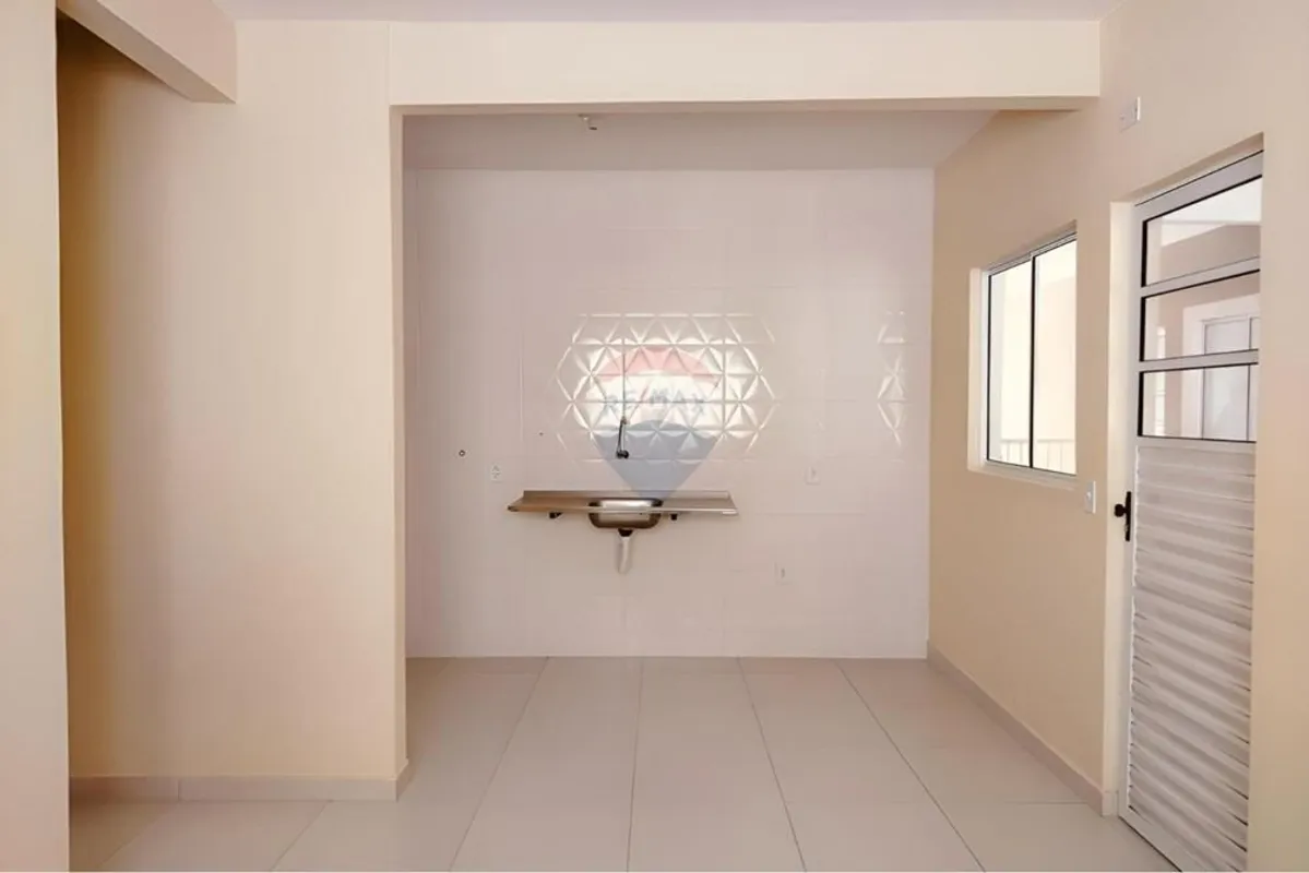 ? PINTURA NOVA | MAIS PRIVACIDADE | PRONTO PARA MORARSe você busca um apartament...