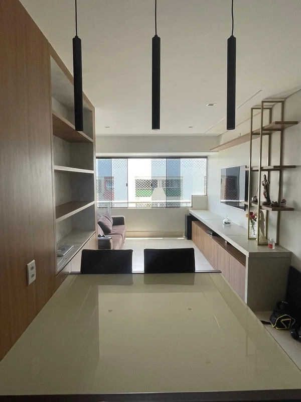 Apartamento totalmente reformado, com excelente acabamento e ambientes bem distr...