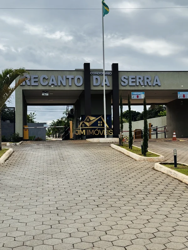 Casa à Venda no Condomínio Recanto da Serra Imagine morar em uma casa confortáve...