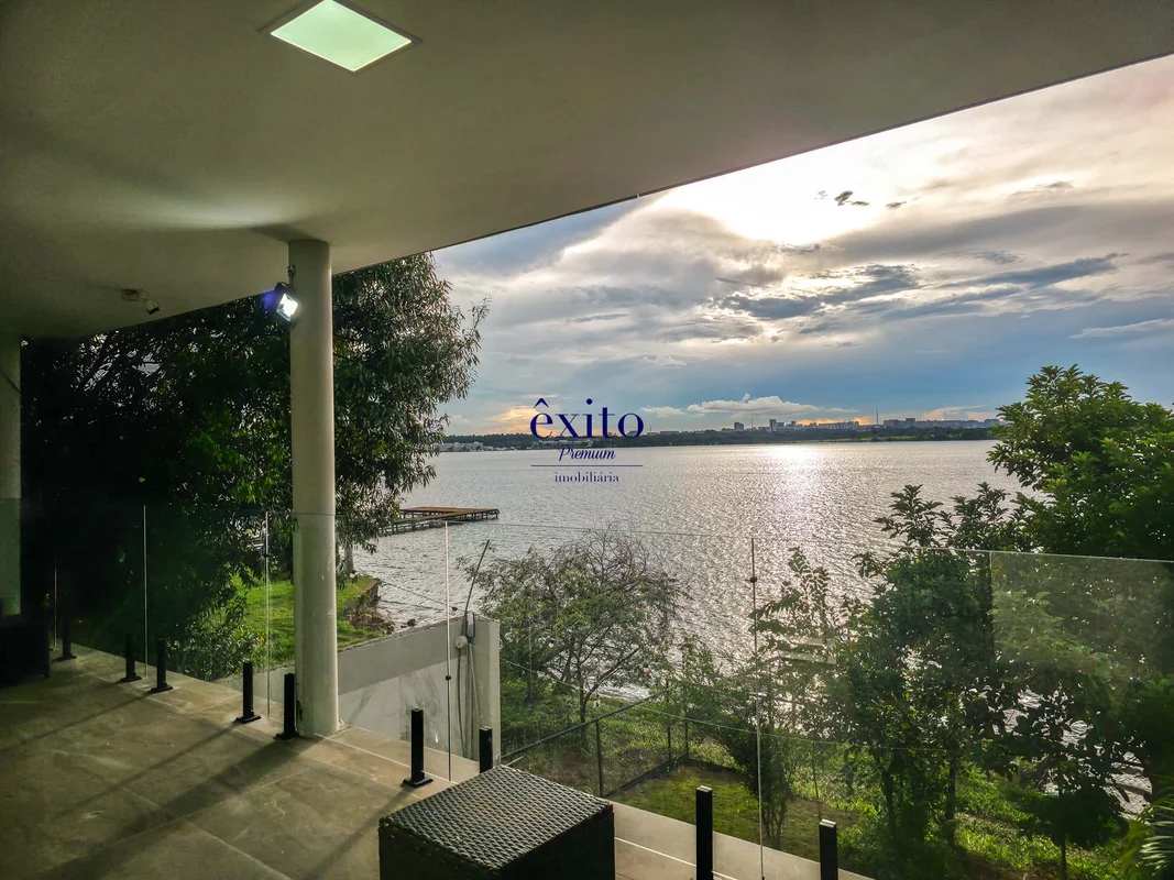 Lago Sul, SHDB QL 32, Condomínio Villages Alvorada. Casa à venda!Apresentamos es...