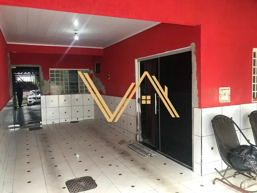 Casa à venda em Recanto das Emas, com 150 m² de área total e 130 m² de área priv...