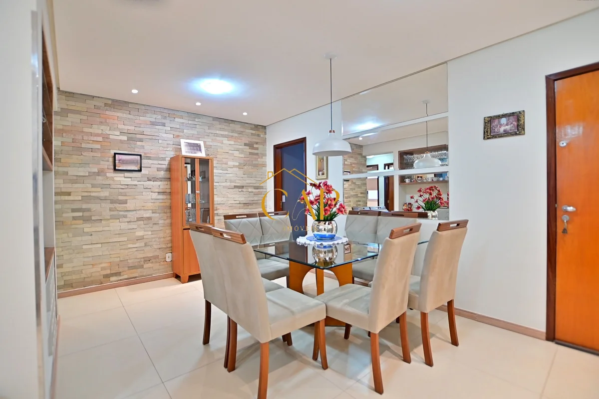 Vendo, com exclusividade, excelente apartamento de 3 quartos, sendo 1 suíte na R...