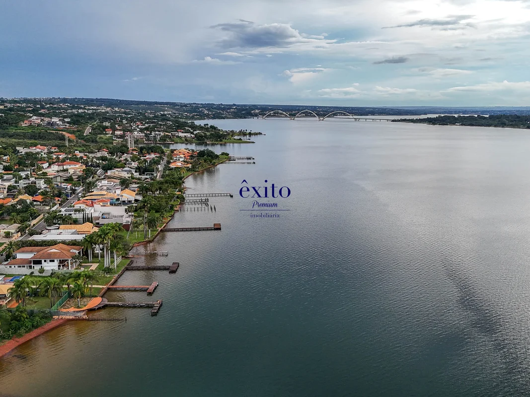 Lago Sul, SHDB QL 32, Condomínio Villages Alvorada. Casa à venda!Apresentamos es...