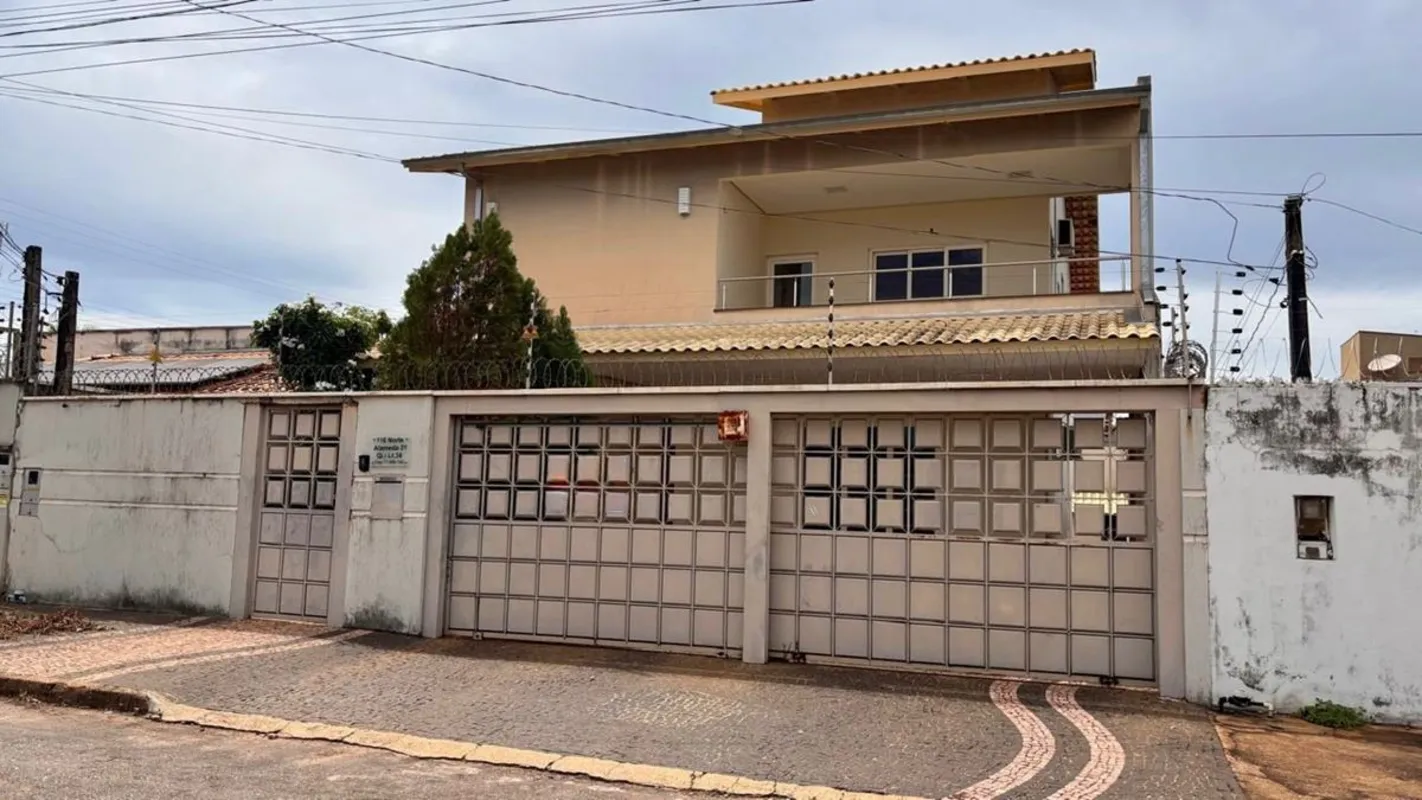 Sobrado de Alto Padrão com 5 Suítes na 110 Norte - Palmas/TOLOCALIZAÇÃO PRIVILEG...