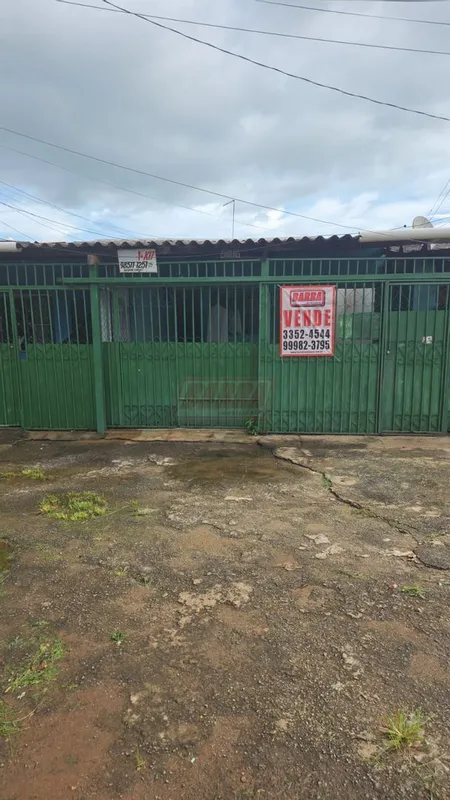 Lote com 3 Kitnets à venda QR 501 Conjunto 11, Samambaia1. ResumoLote 160m² | 3(...