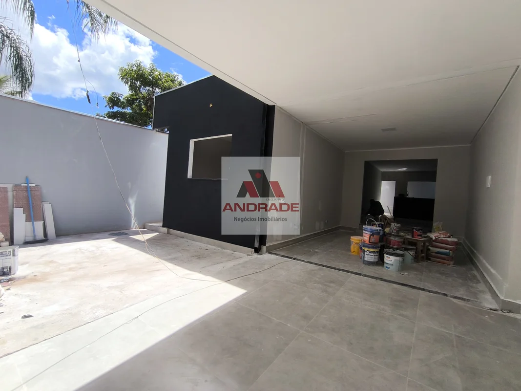 EXCELENTE CASA NOVINHA 3 DORMITÓRIOS SENDO UMA SUÍTE SUBIDA DO ANTIGO MINI PREÇO...