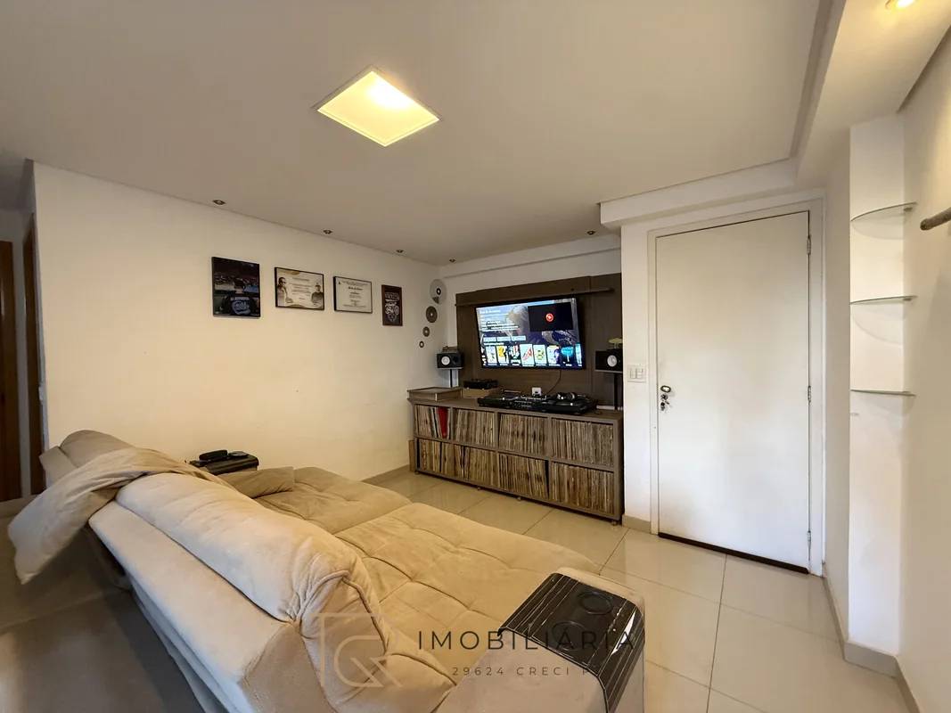 TRG imobiliária vende: RESIDENCIAL CINCINATTI – OPORTUNIDADE!Em frente ao metrô ...