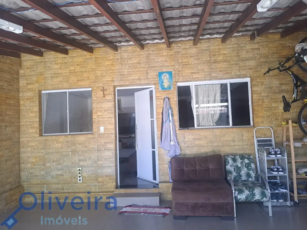 Encantadora casa localizada na QI 5 Conjunto V, Guara I- DF, oferece conforto, p...