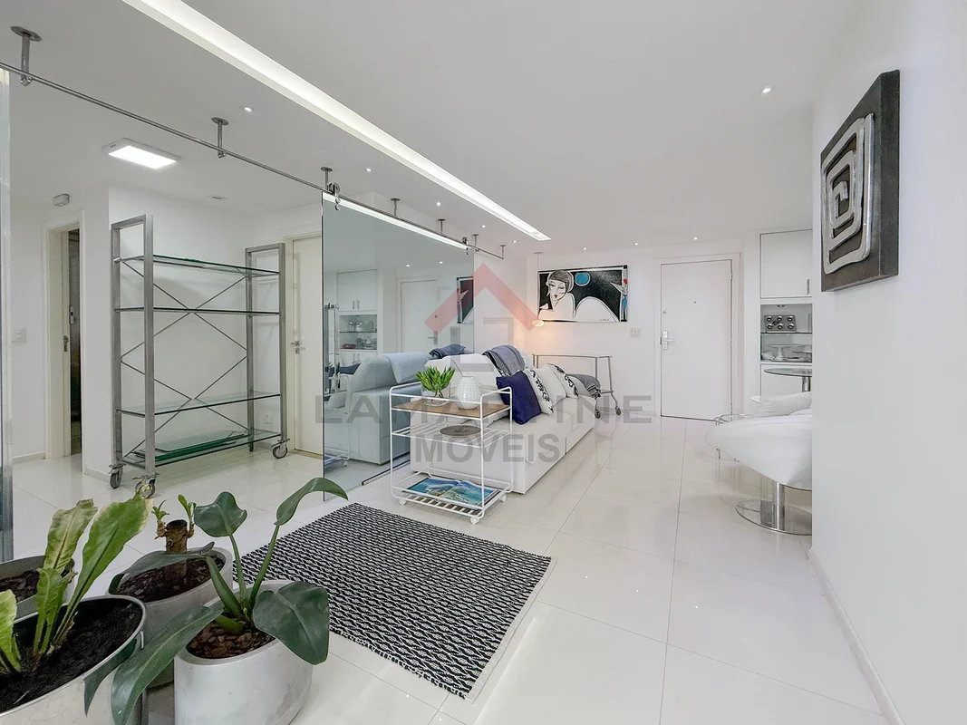 Apresentamos uma excelente oportunidade na valorizada SQSW 300, uma das quadras ...